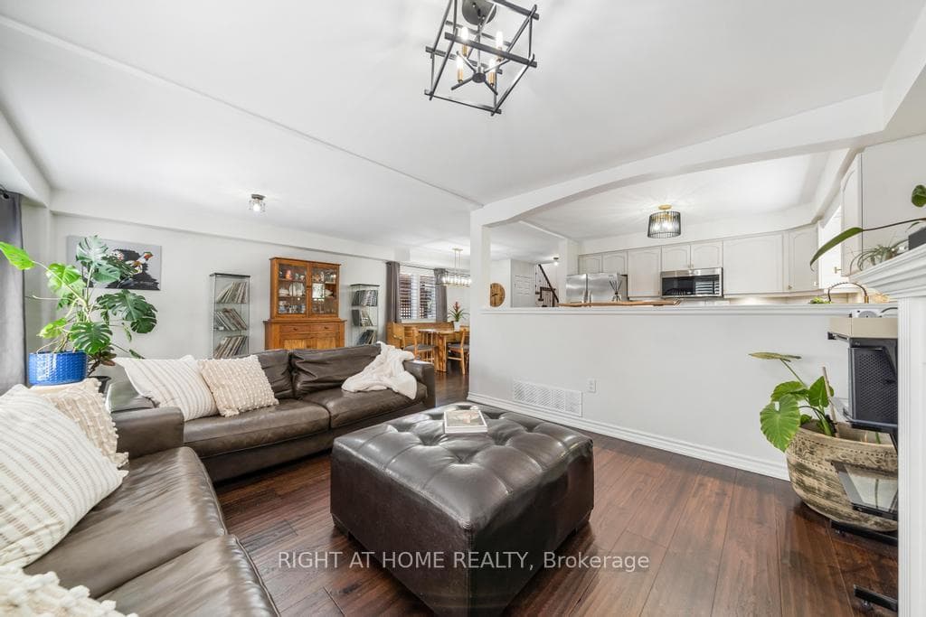 12 Valridge Court photo 17