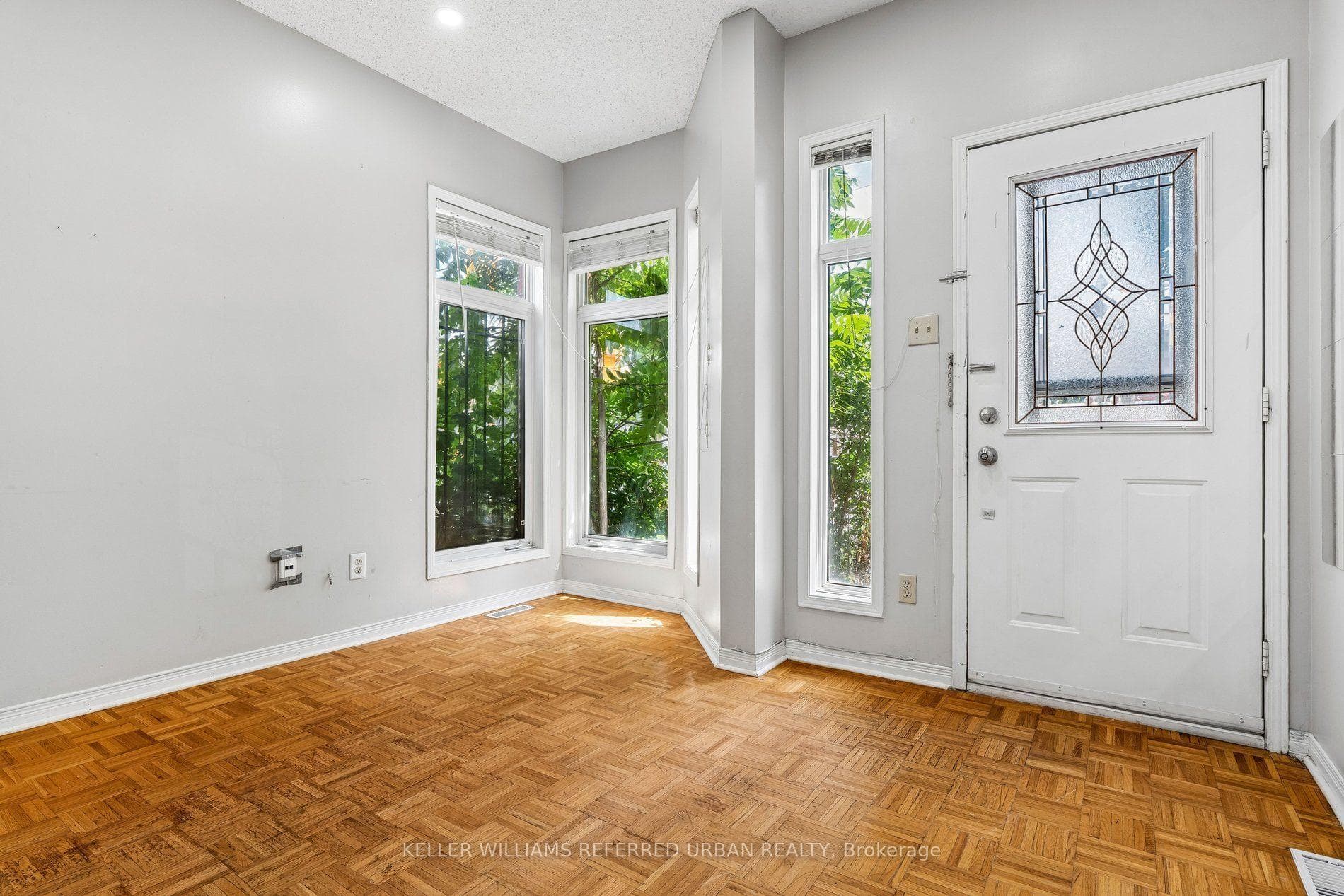 1508 Dupont Street photo 6