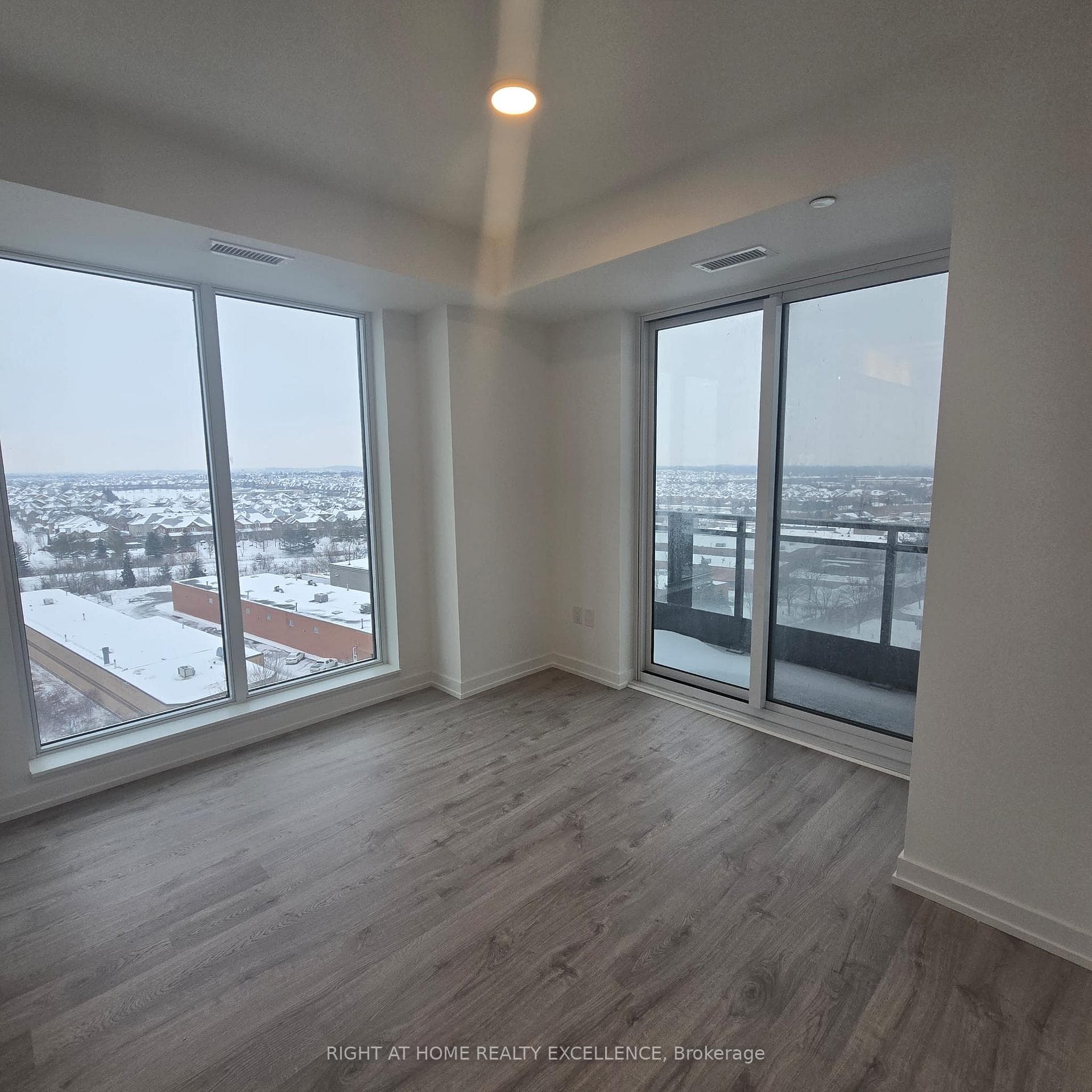 9751 Markham Road Unit B-1005 photo 16