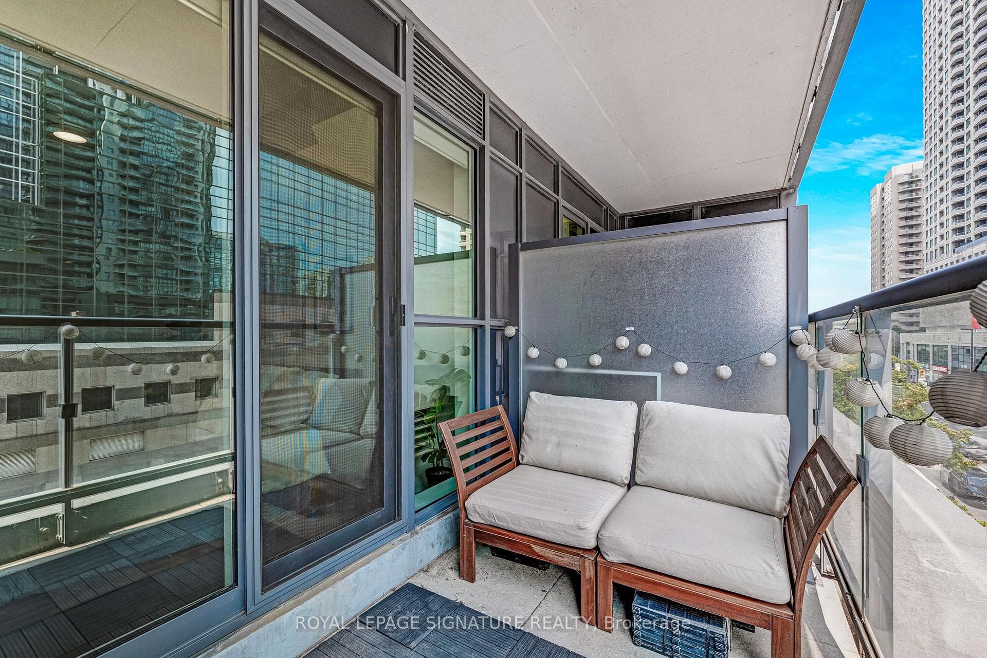 5162 Yonge Street Unit 3-109 photo 25