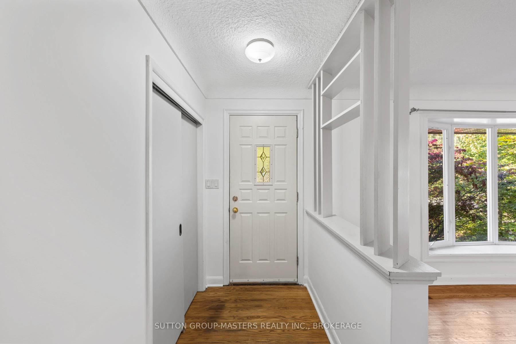 38 Watts Crescent photo 8