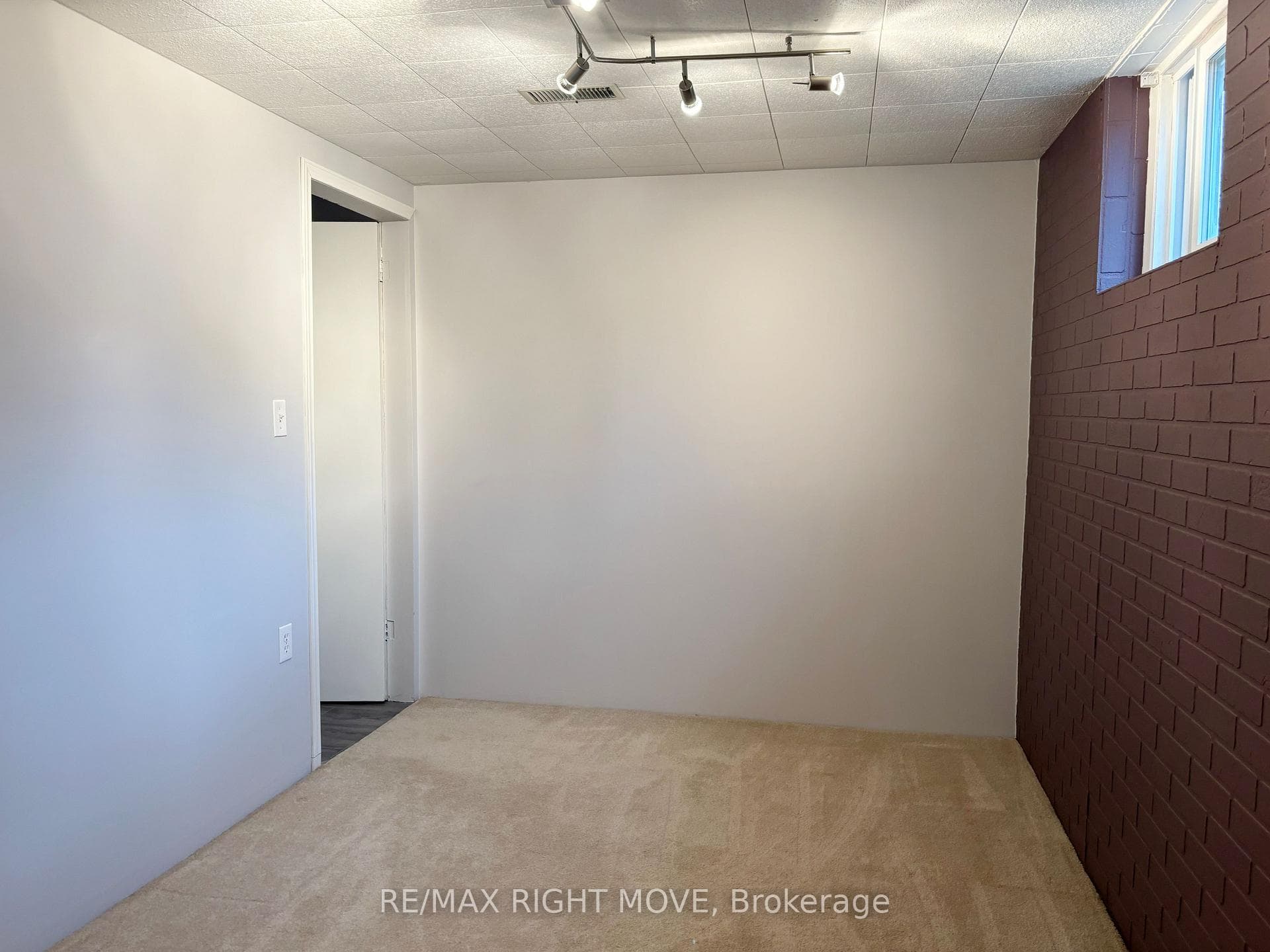 Lower Bedroom