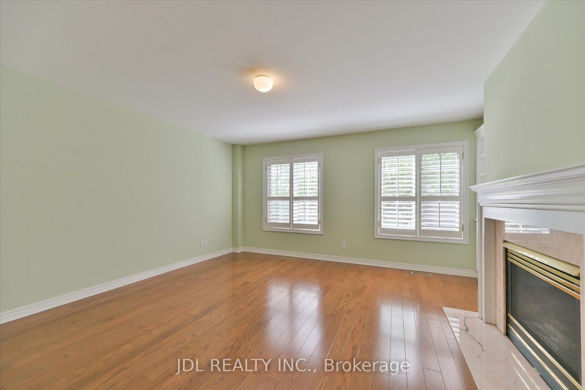 3036 Bayview Avenue Unit I photo 11