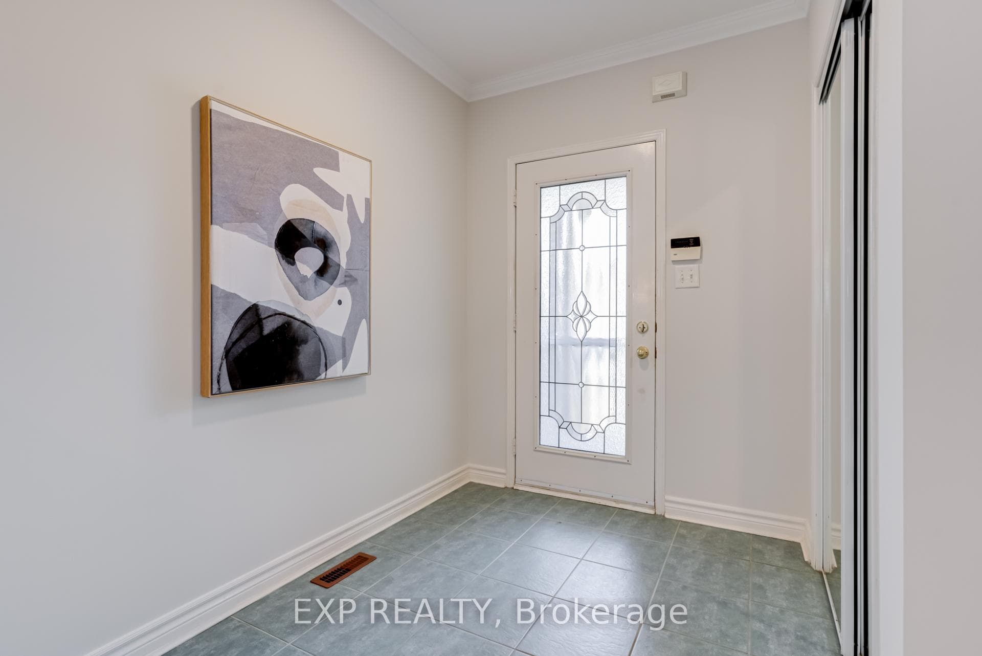 49 KALMAR Crescent photo 4