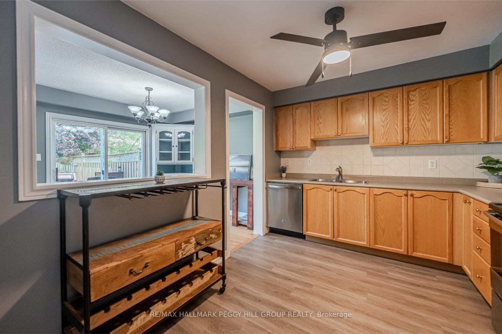 297 Esther Drive photo 6
