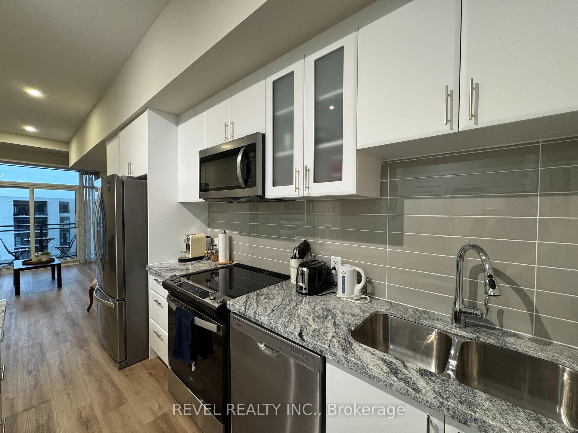 50 Herrick Avenue Unit UP49 photo 6