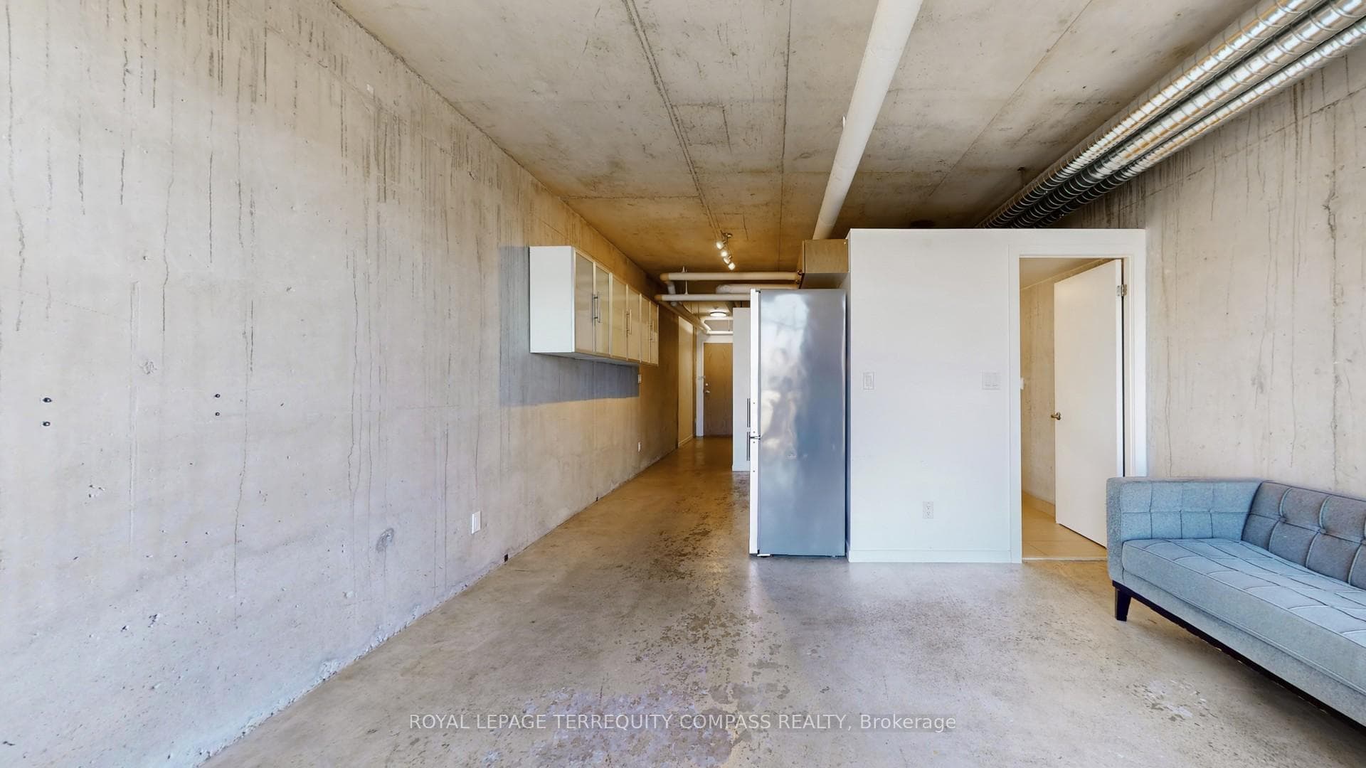 150 Sudbury Street Unit 2006 photo 8
