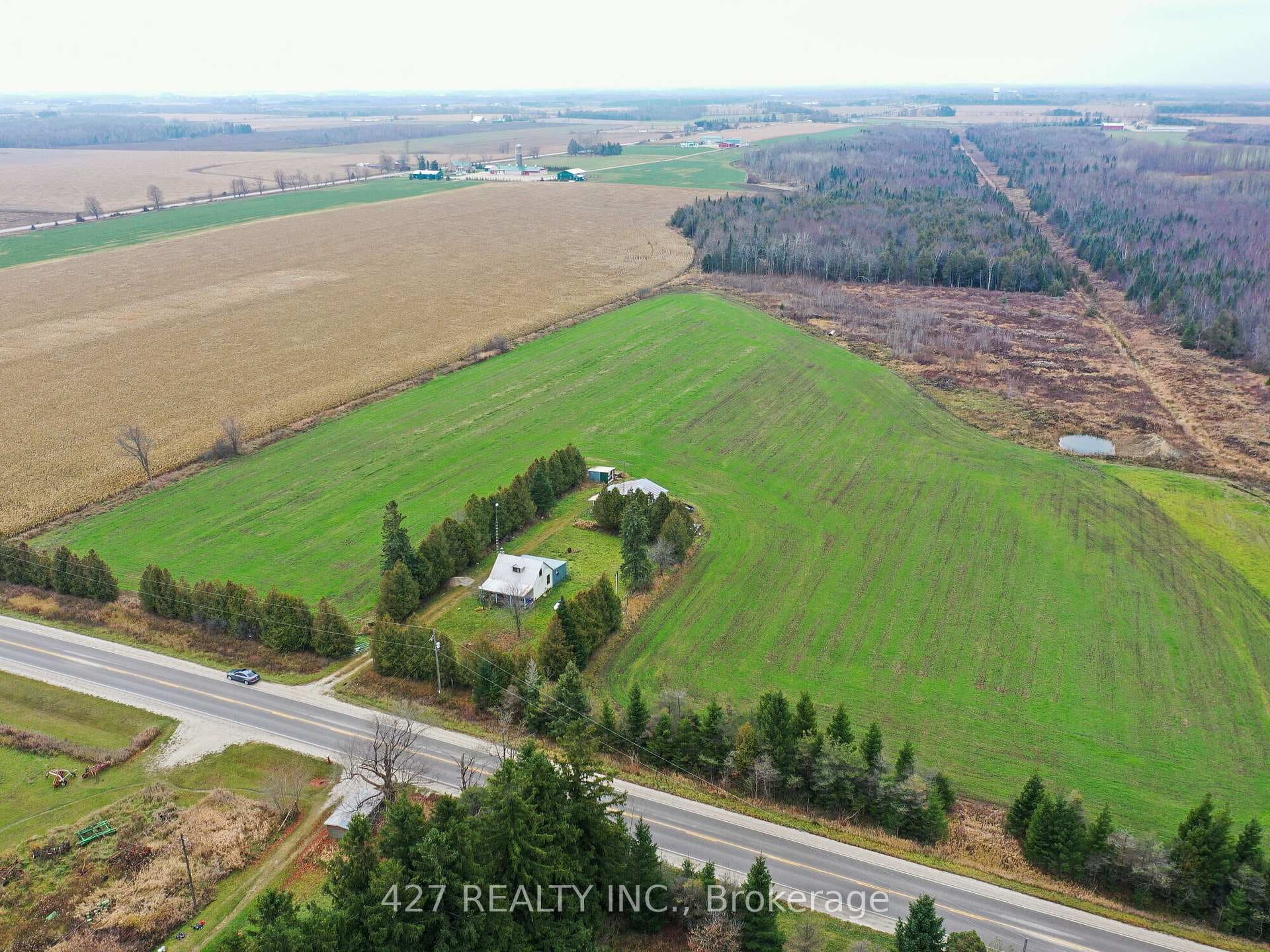 239050 Dufferin Country Road photo 3