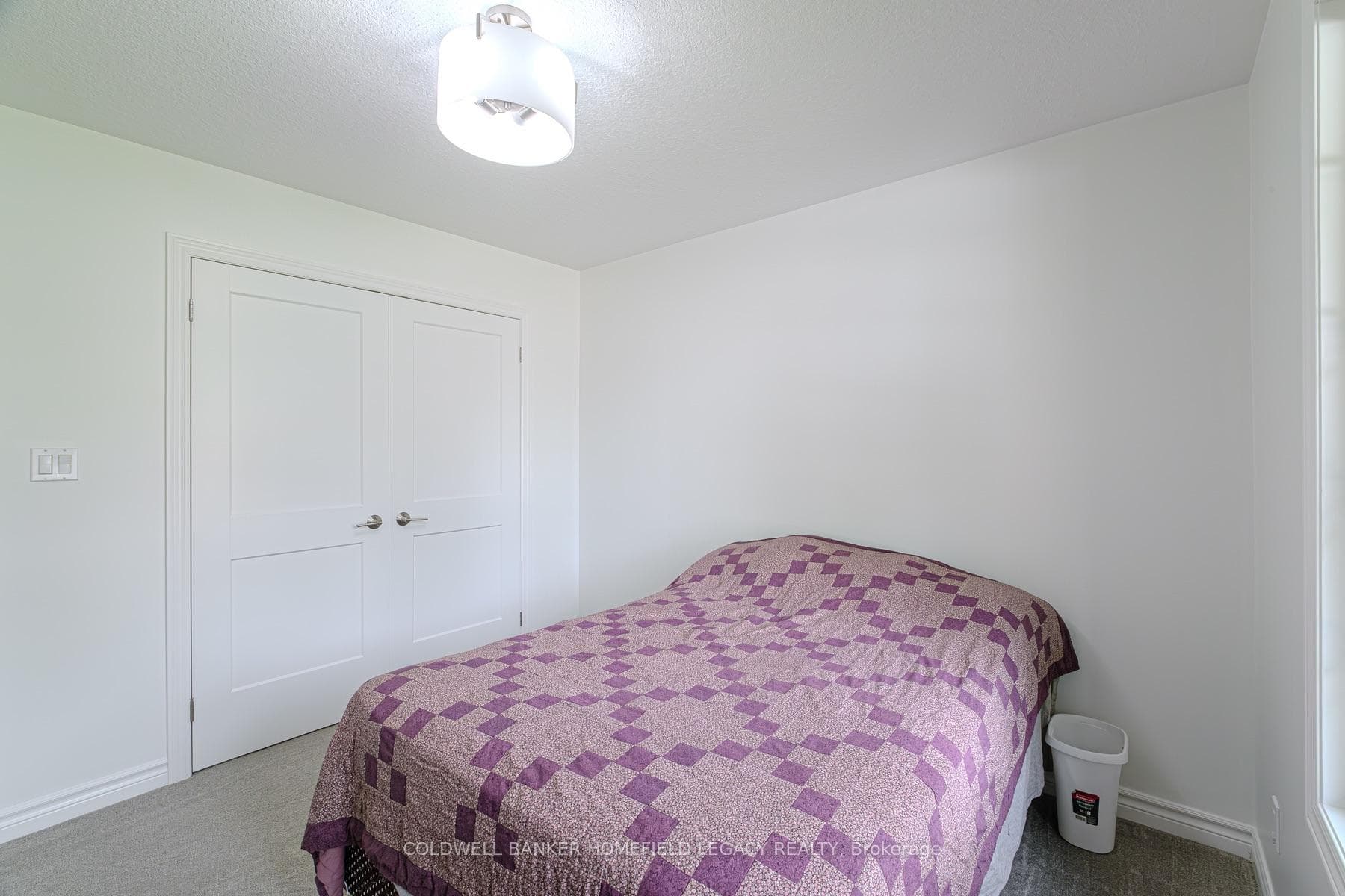 11 Oakwood Court photo 21