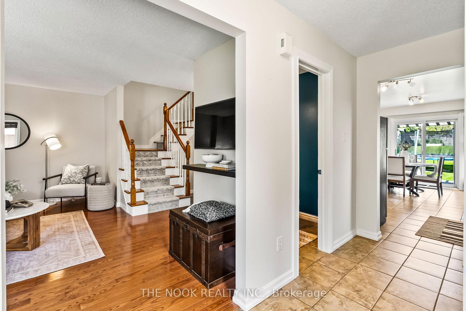 234 Andrew Street photo 3