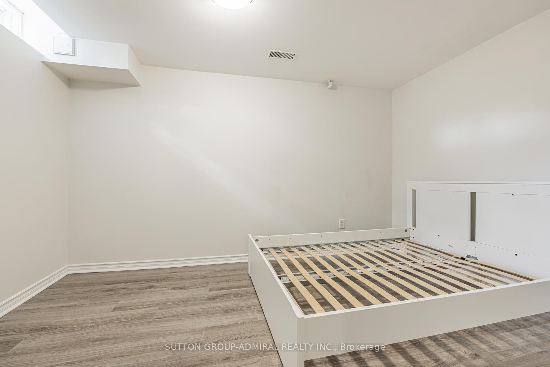 26 Tansley Road photo 36