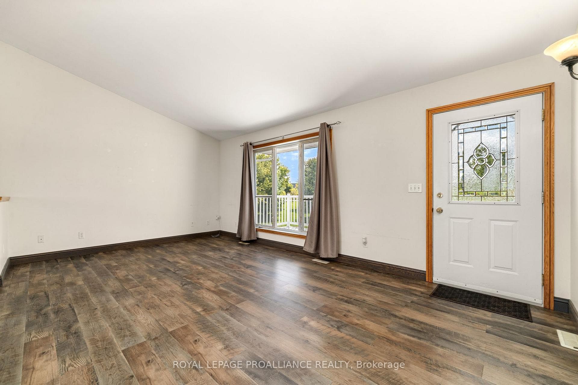371 Demorest Road photo 10