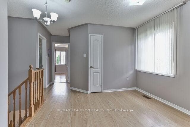 20 Forest Run Boulevard photo 7