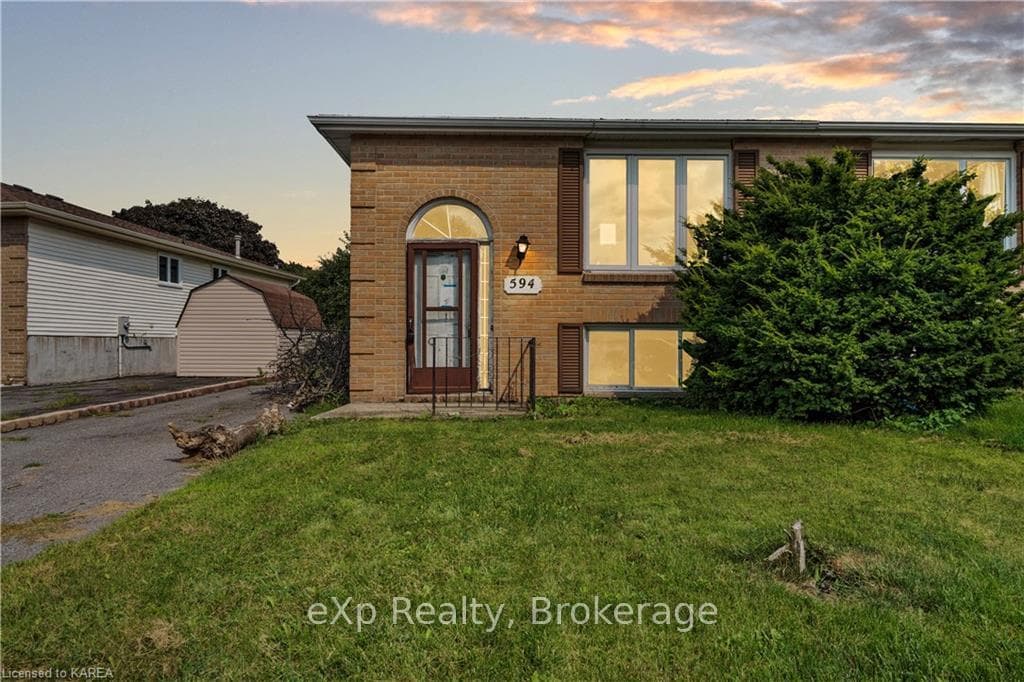 594 GAVIN Court photo 1