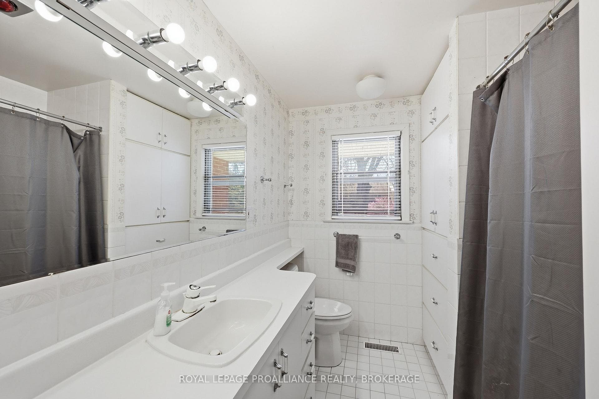 1101 Johnson Street photo 29