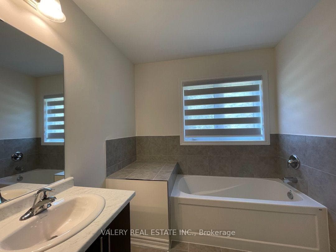 27 Mckernan Ave Avenue photo 28