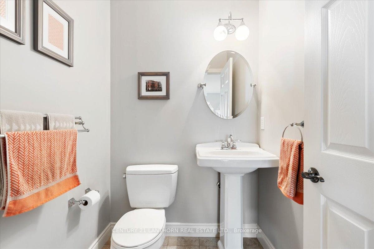 18 McDougall Drive photo 30