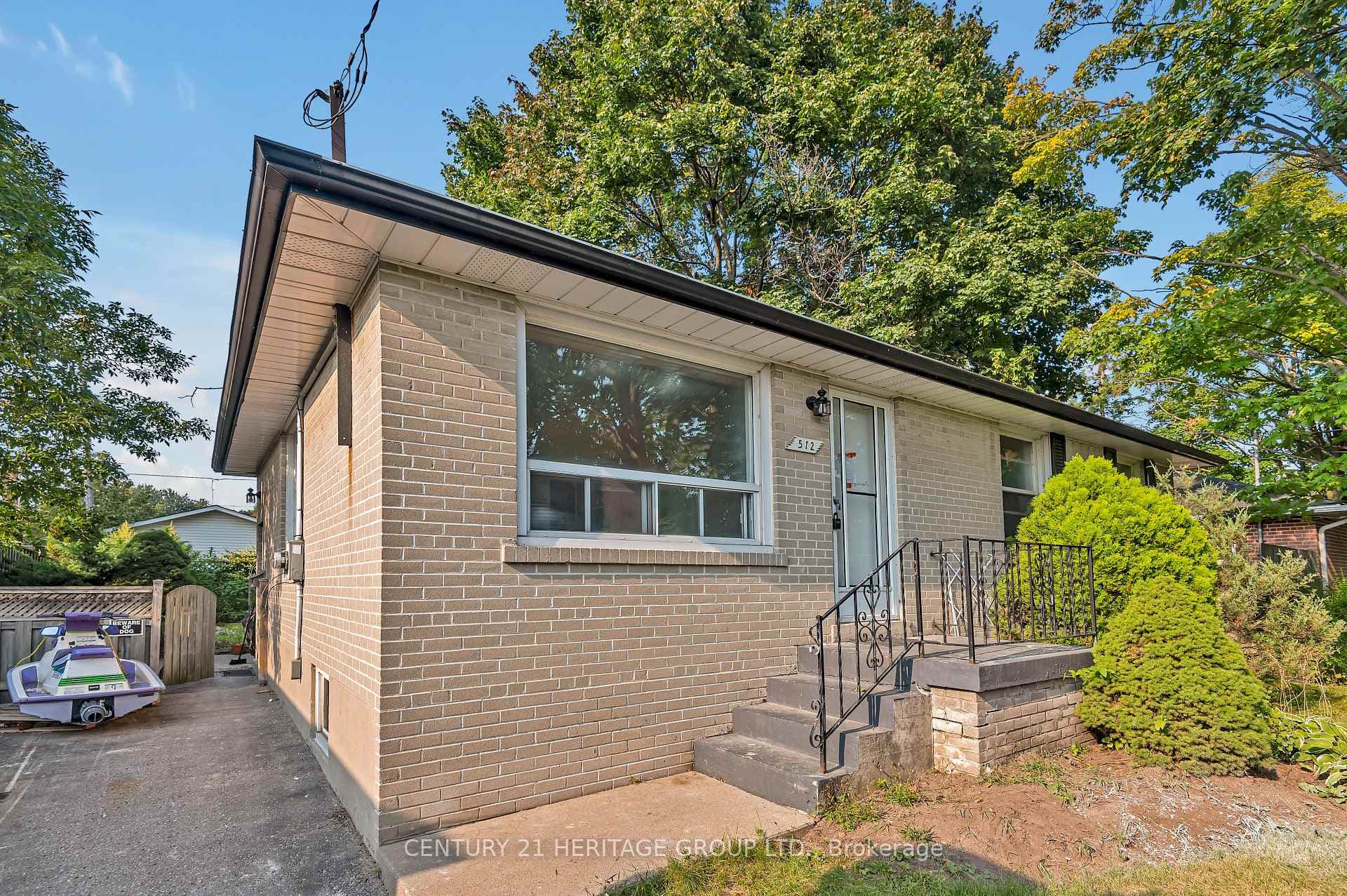 512 Phillip Murray Avenue photo 1