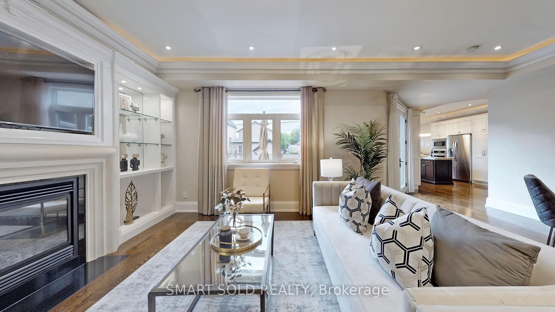 282 Melrose Street photo 10
