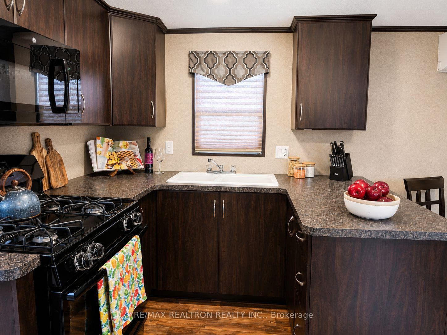 1501 Line 8 Road Unit 234 photo 10