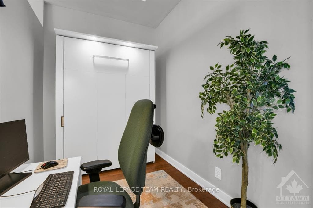 340 MCLEOD Street Unit 941 photo 11