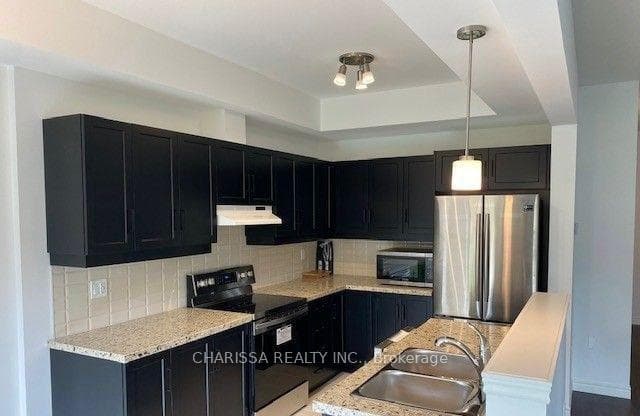 41 Dennis Drive photo 16