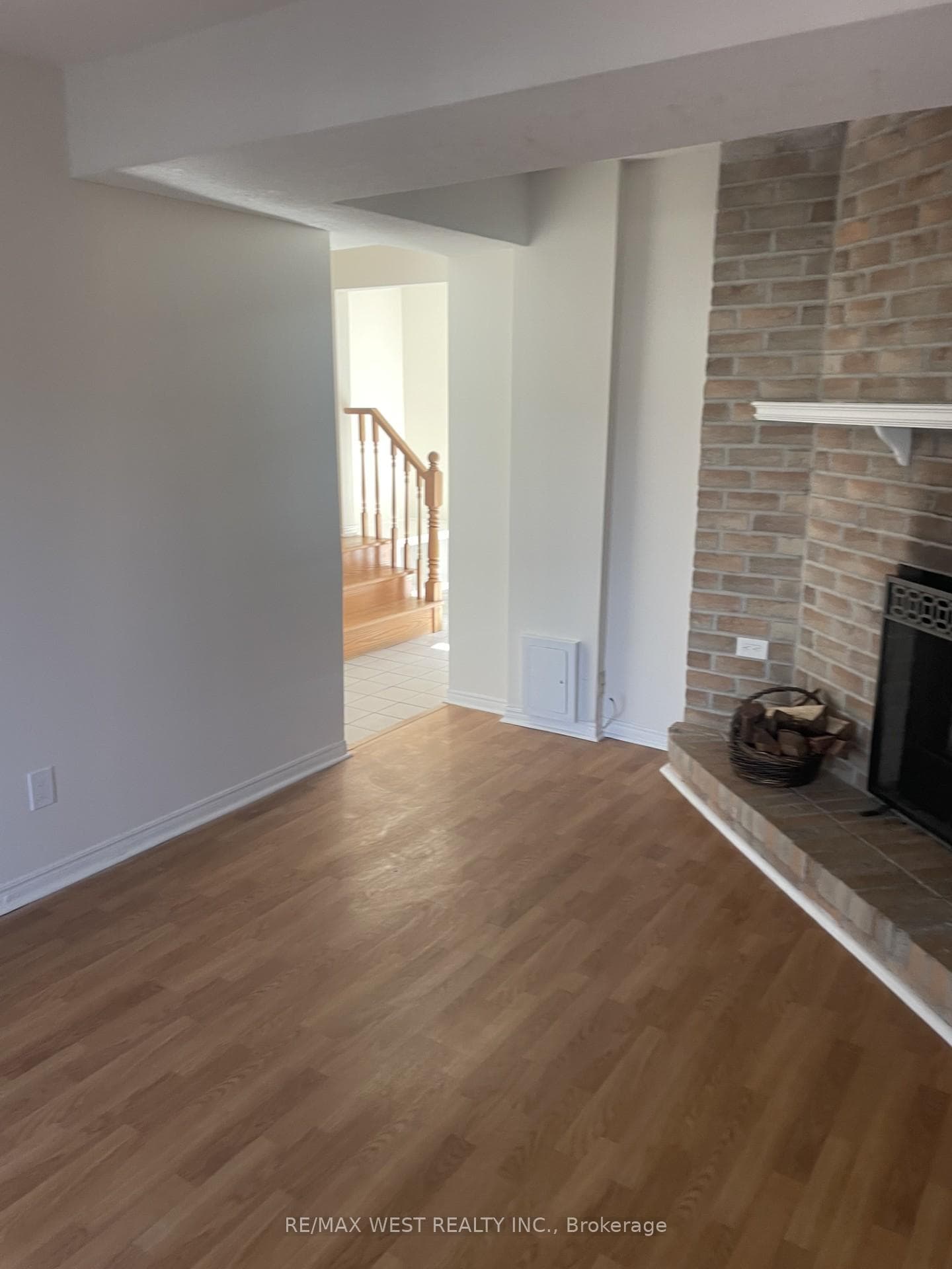 2299 Marine Drive Unit 19 photo 4
