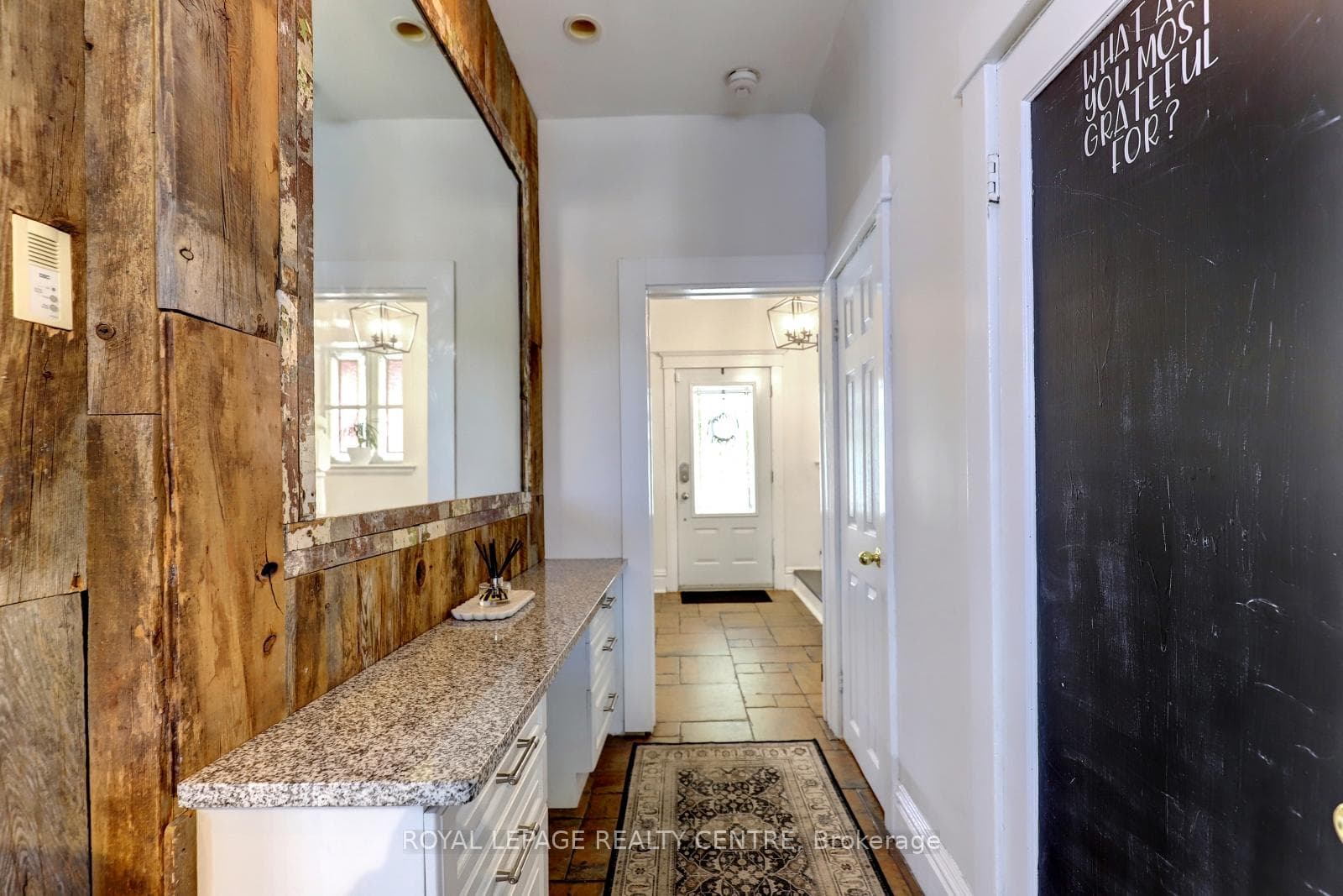 91 Burris Street photo 14