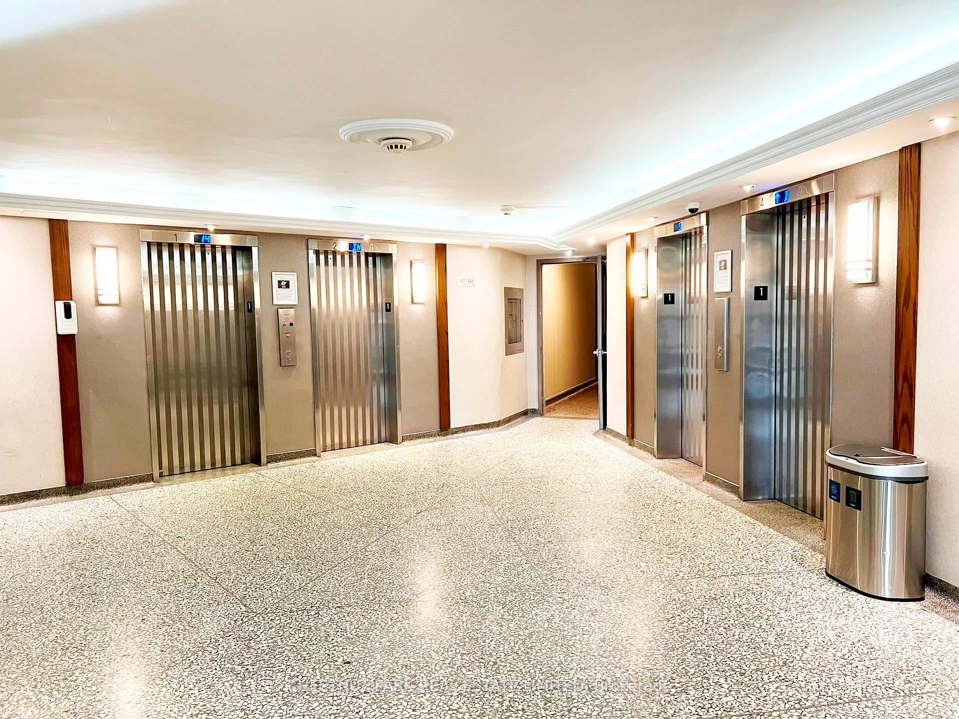 Well maintained common areas.