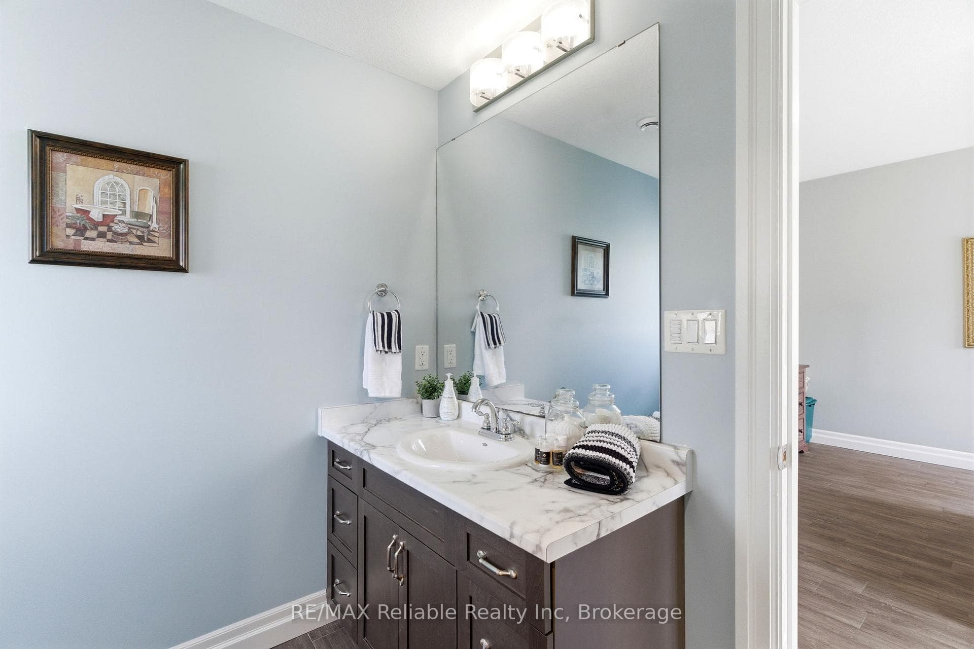3 piece ensuite