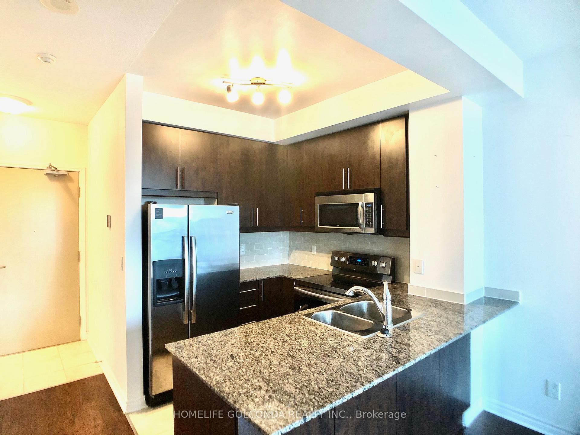 18 Holmes Avenue Unit 909 photo 7