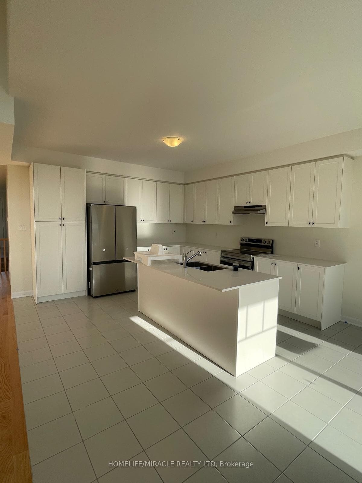158 Country Club Drive photo 10