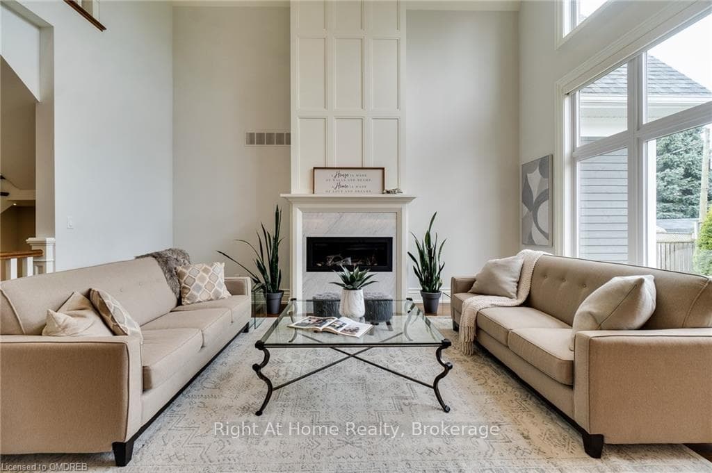 298 FELAN Avenue photo 9