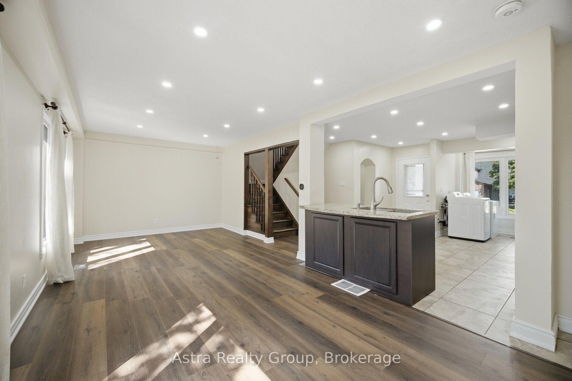 28 Borden Hill Court photo 15