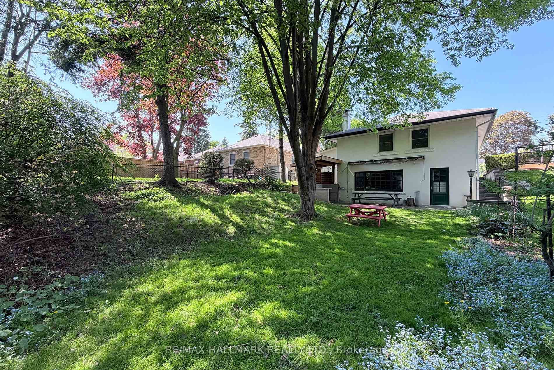 33 Stag Hill Drive photo 21
