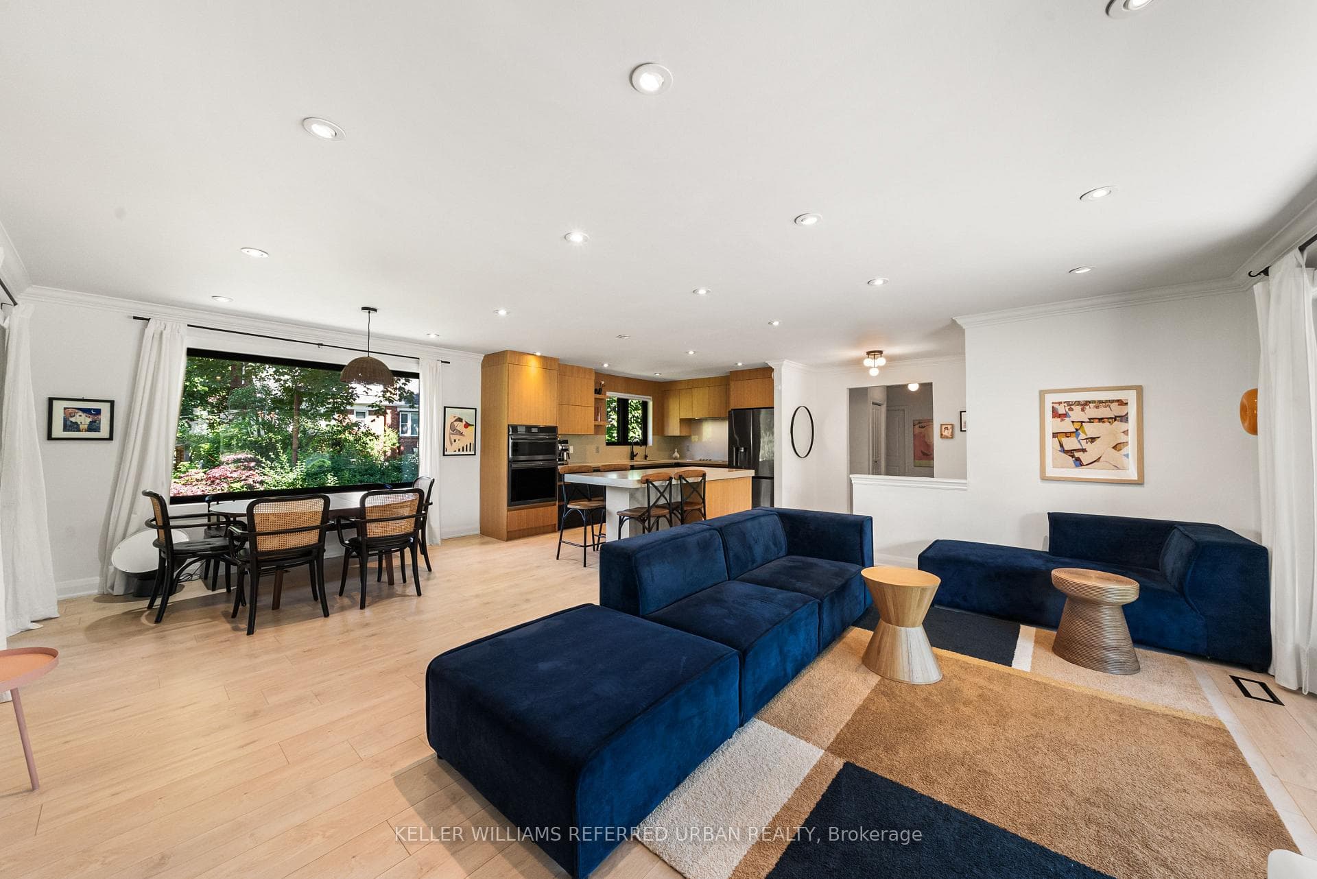 115 Bonnyview Drive photo 4