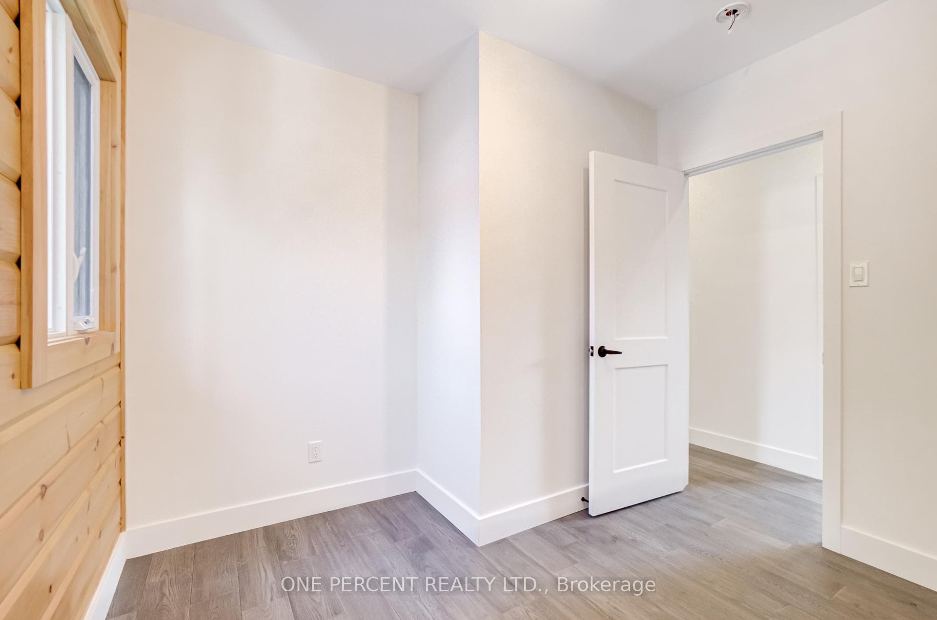 57 Rosehill Drive photo 25