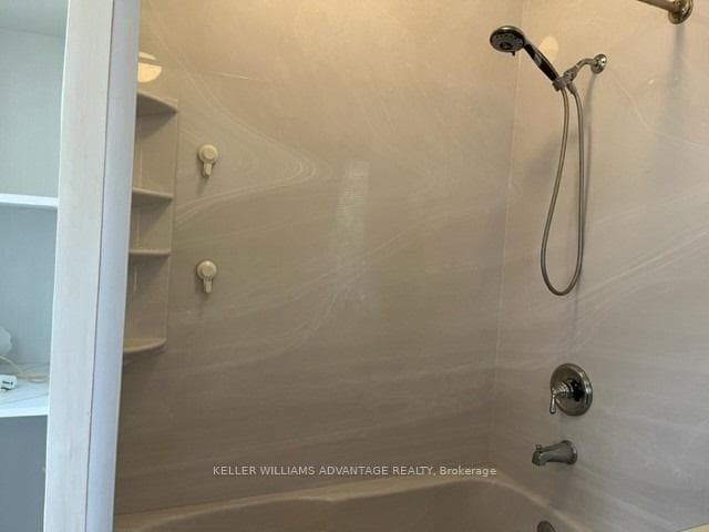 15 Hazelwood Avenue Unit Upper photo 9