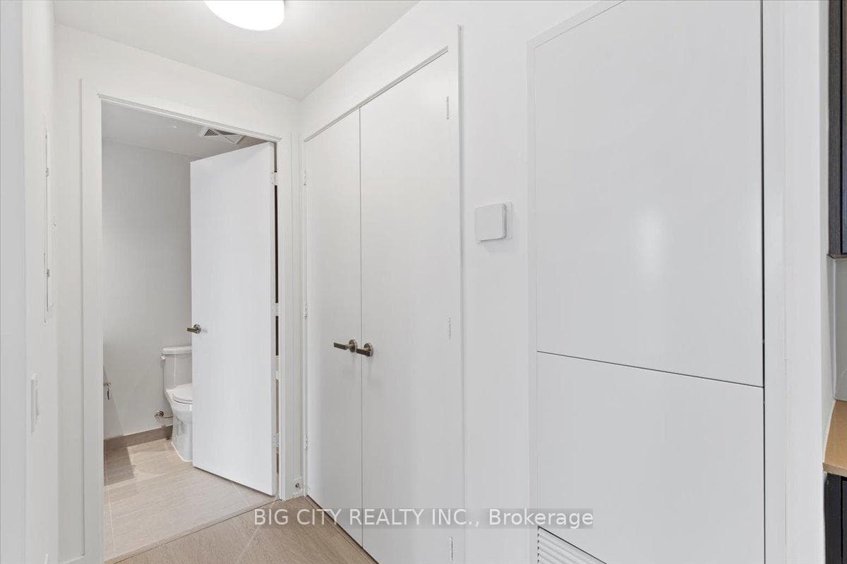 3883 Quartz Road Unit 806 photo 25