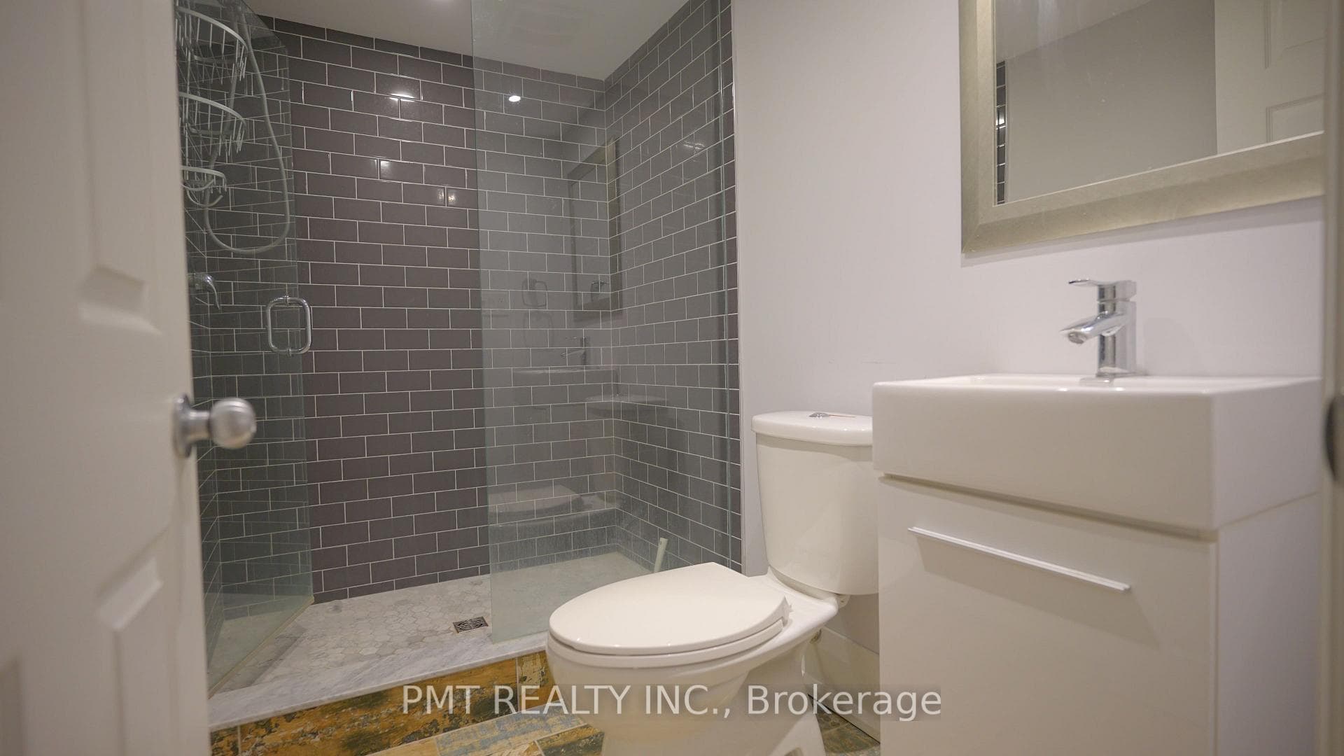 31 Burgess Avenue photo 27