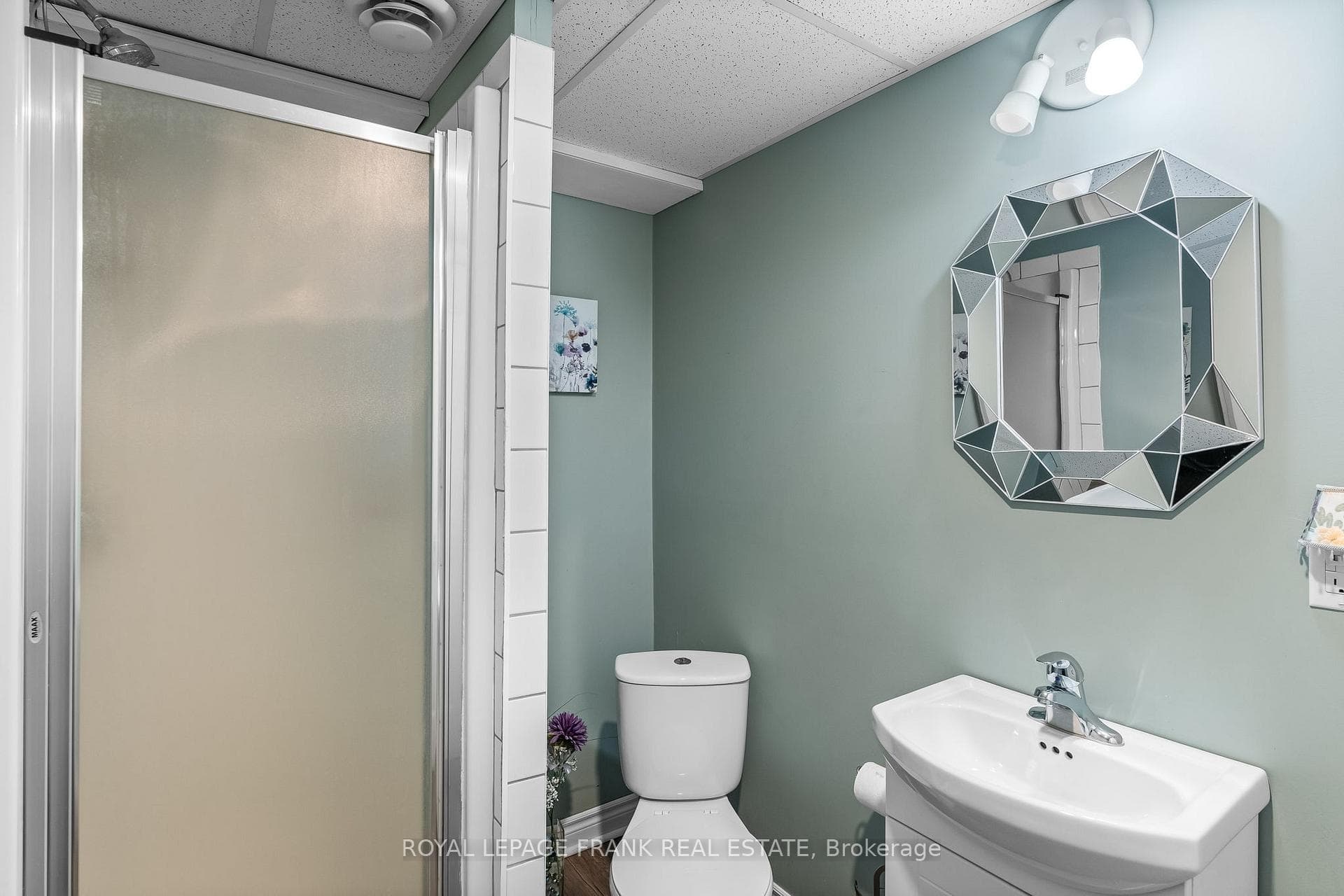 290 Ixl Road photo 38