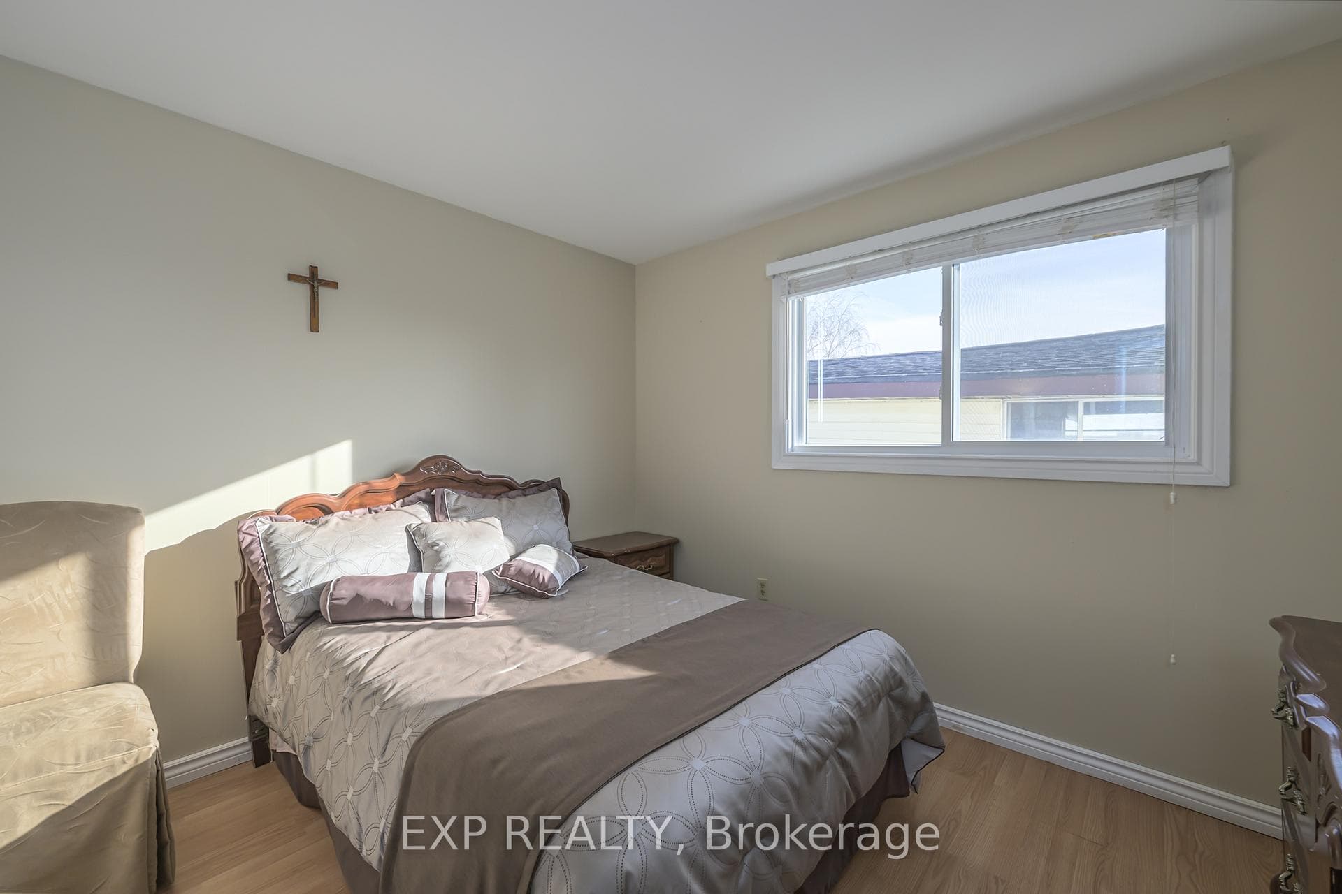5054 Westchester Bourne N/A photo 12