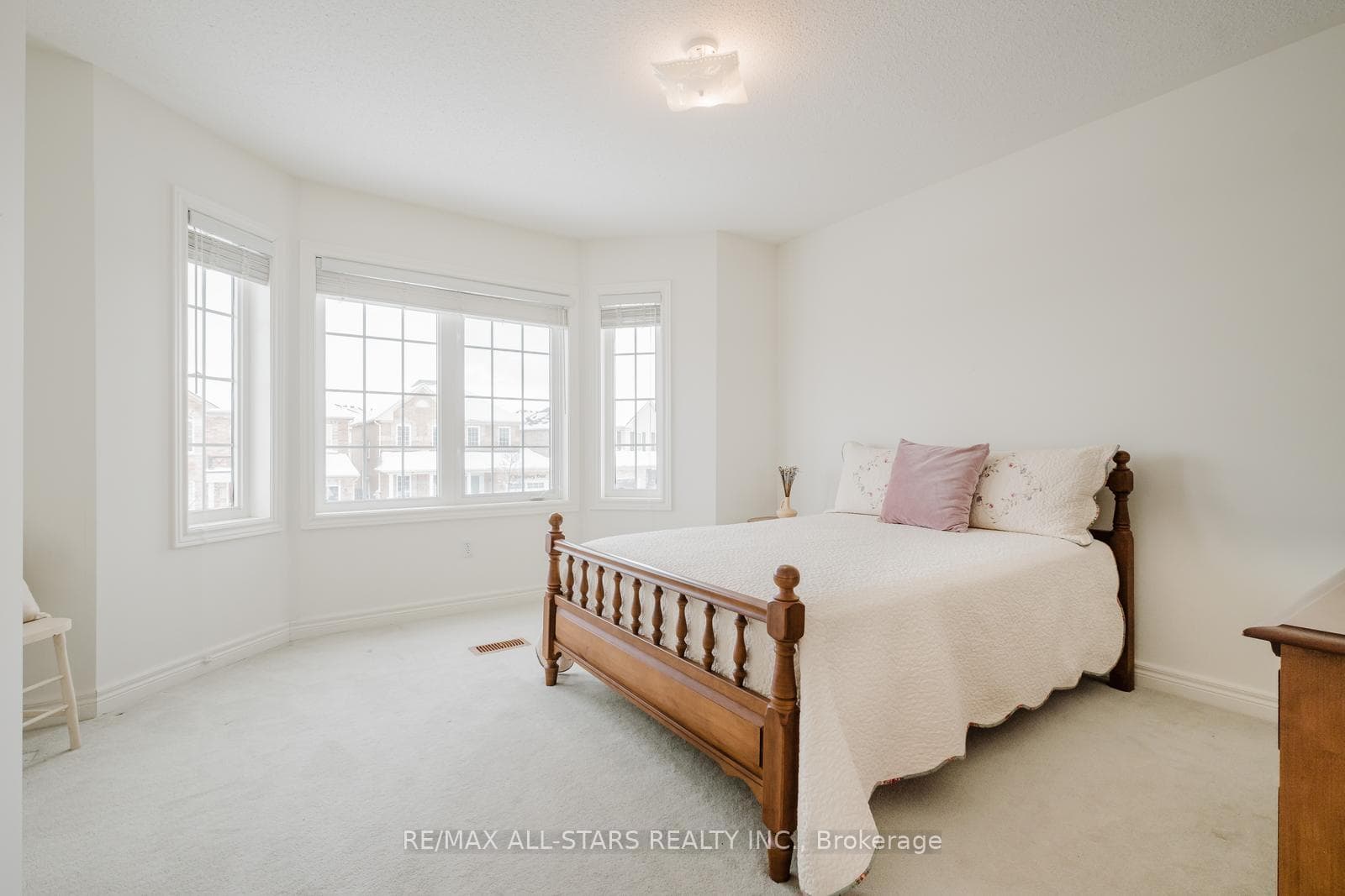 14 Bloomsbury Road photo 15