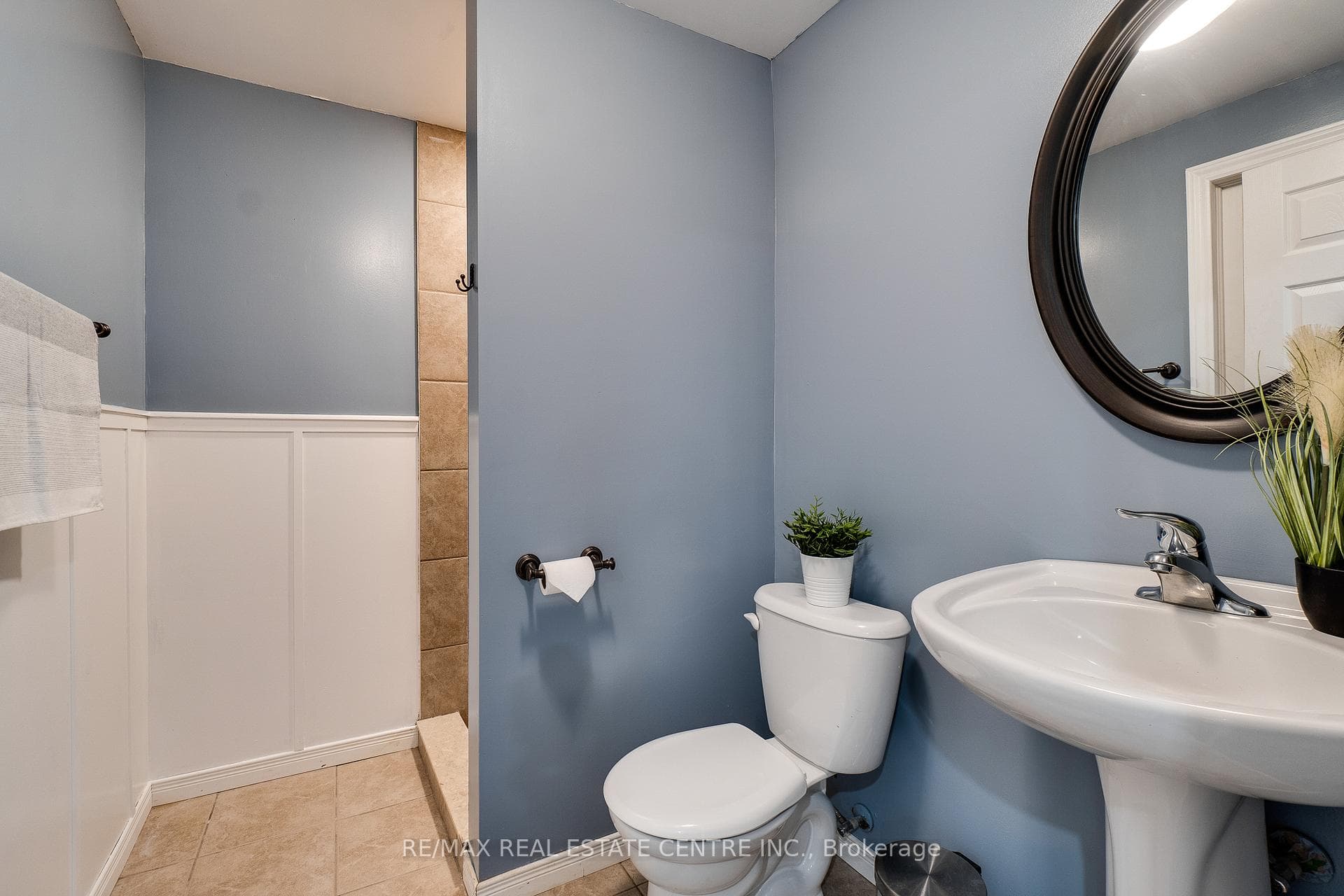 300 Fallowfield Drive Unit 11 photo 28
