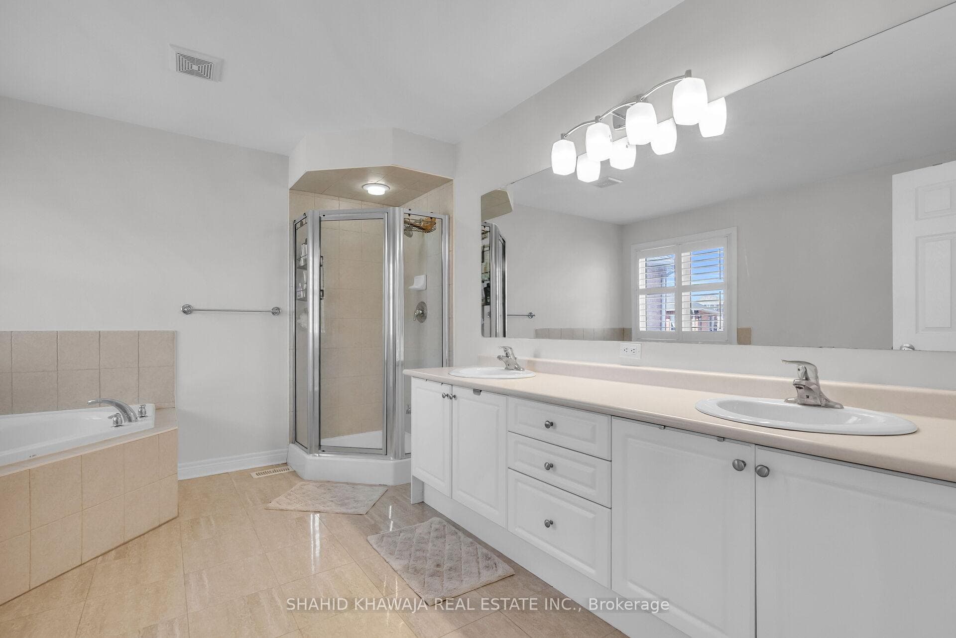 2522 Lyndhurst Drive photo 27