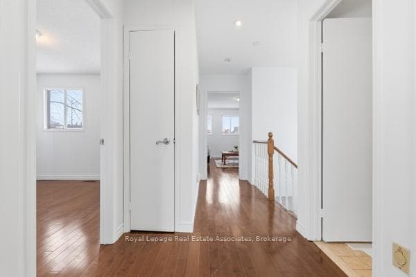 115 Coles Avenue photo 18