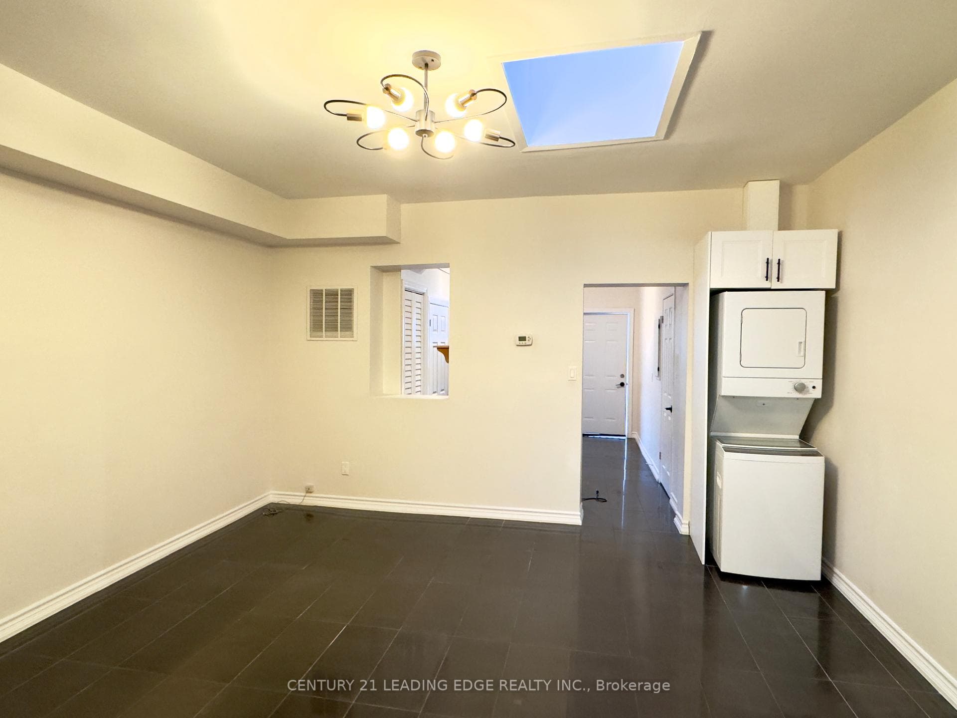 779 Barton Street Unit 3 photo 6