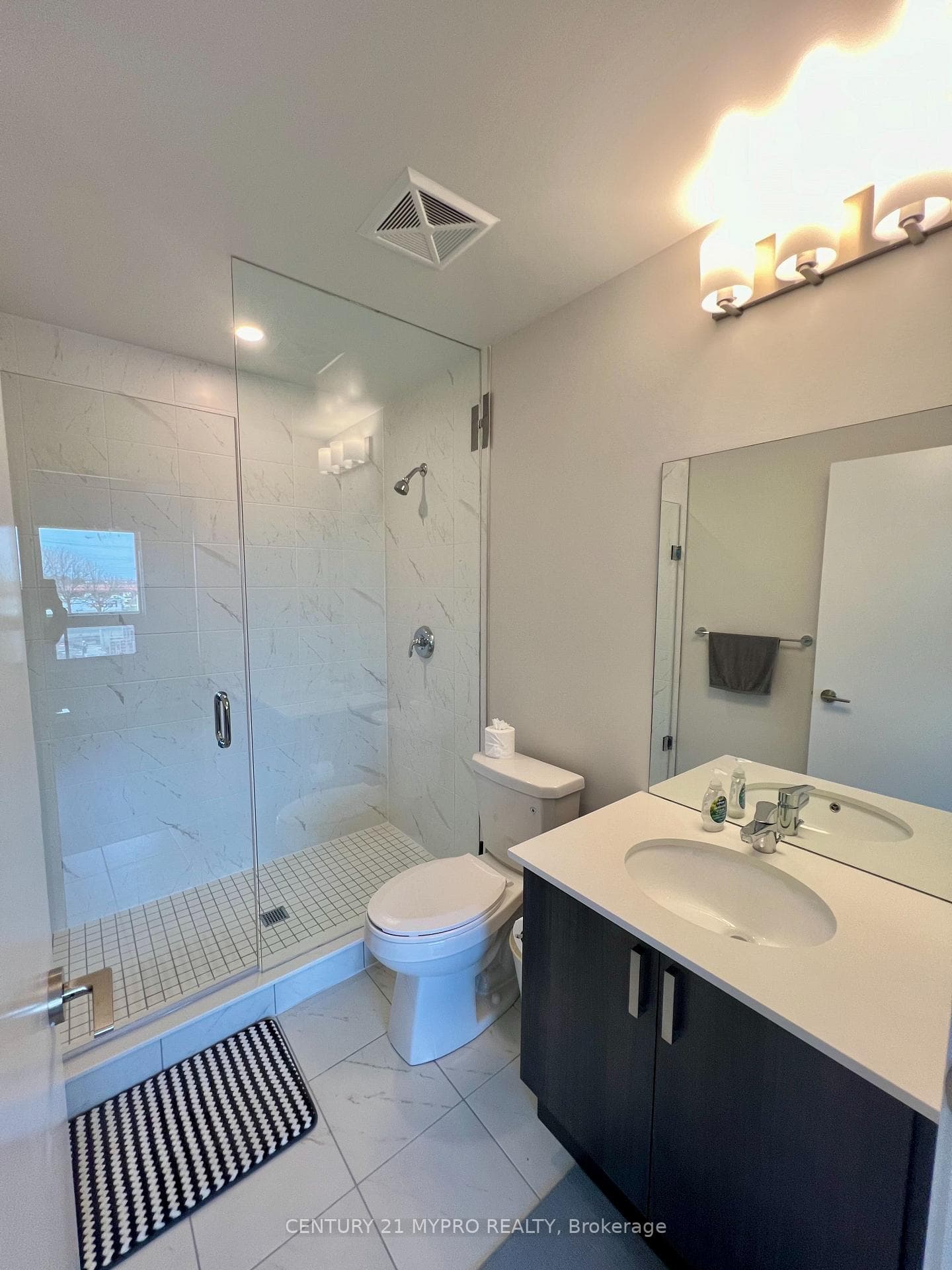 1480 Bayly Street Unit 310 photo 16