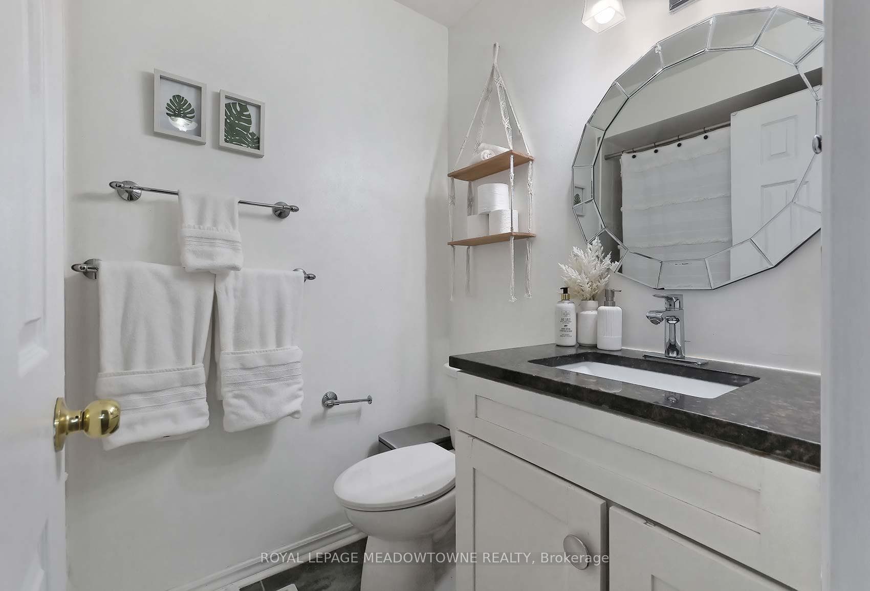 6060 Snowy Owl Crescent Unit 41 photo 25