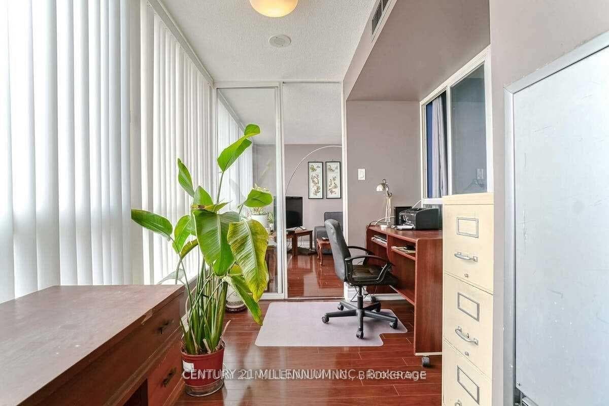 4450 Tucana Court Unit 902 photo 14